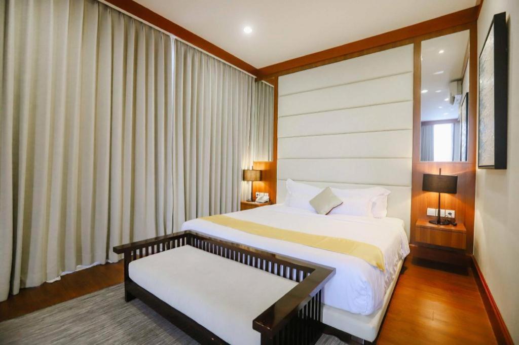 Taman Dayu Golf Club And Resort Prigen Exterior foto